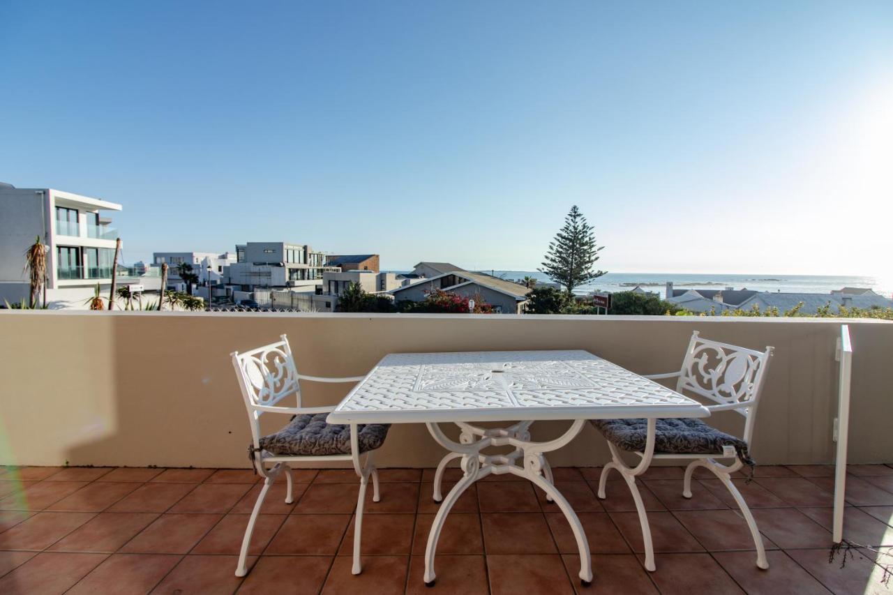 Blaauw Village Guest House Bloubergstrand Luaran gambar