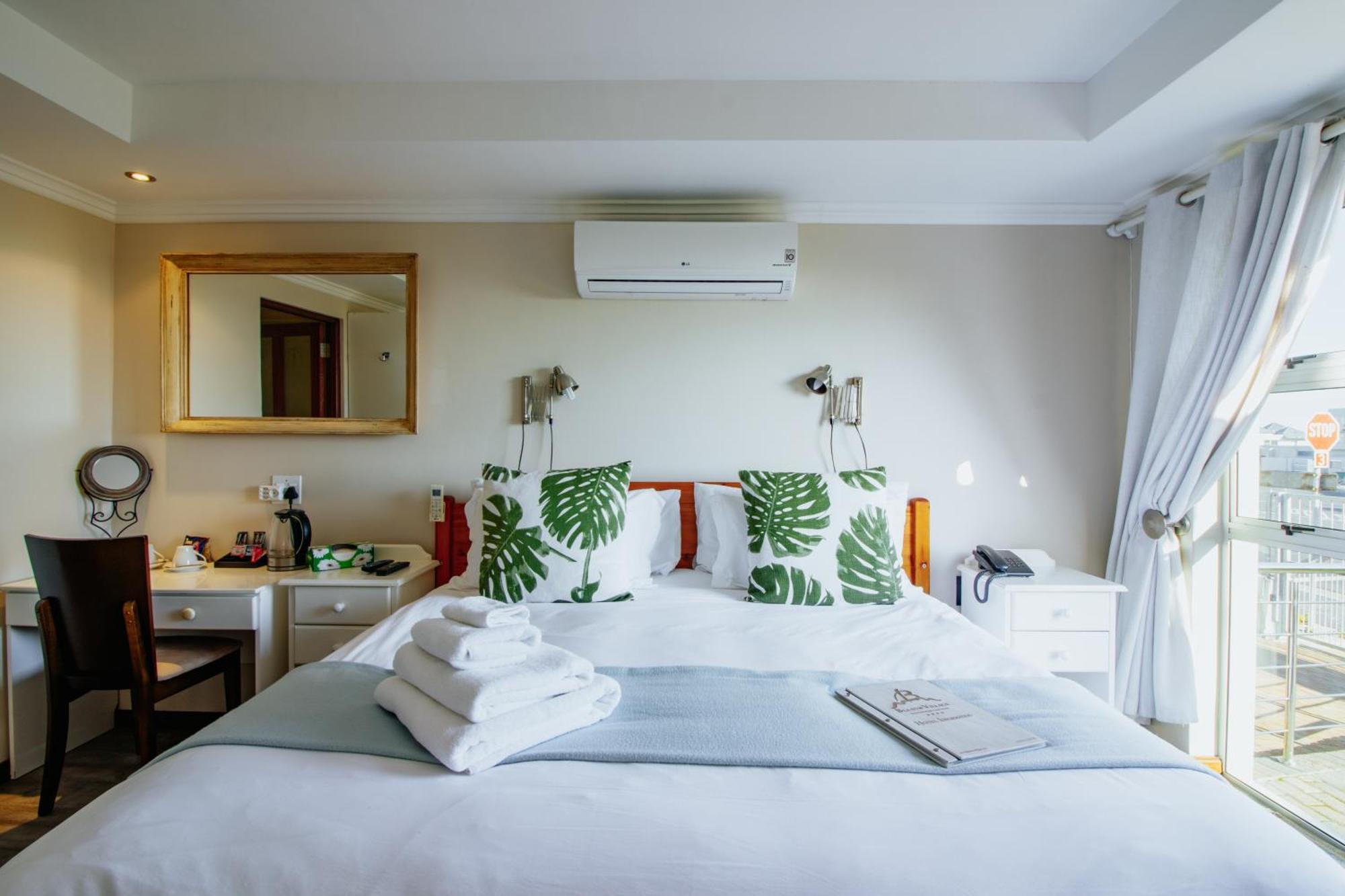 Blaauw Village Guest House Bloubergstrand Luaran gambar