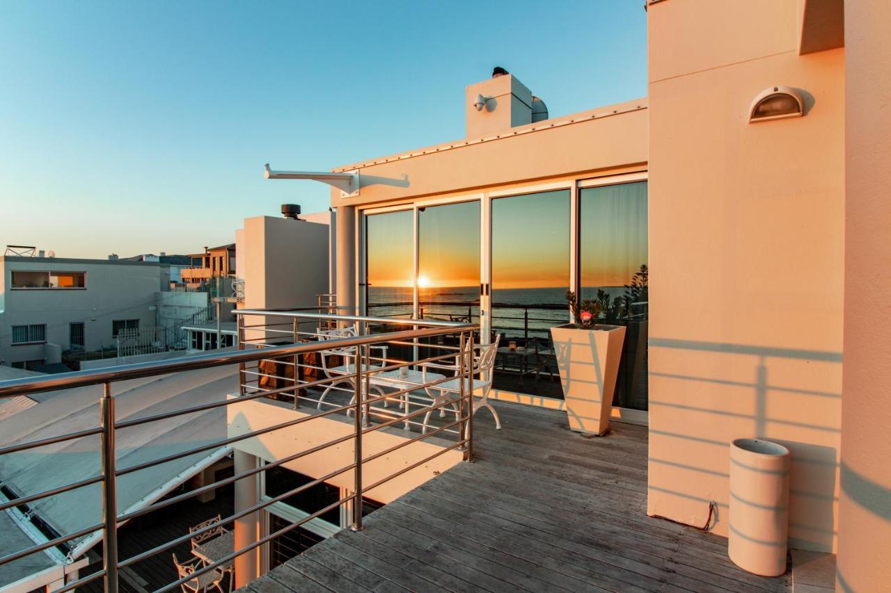 Blaauw Village Guest House Bloubergstrand Luaran gambar