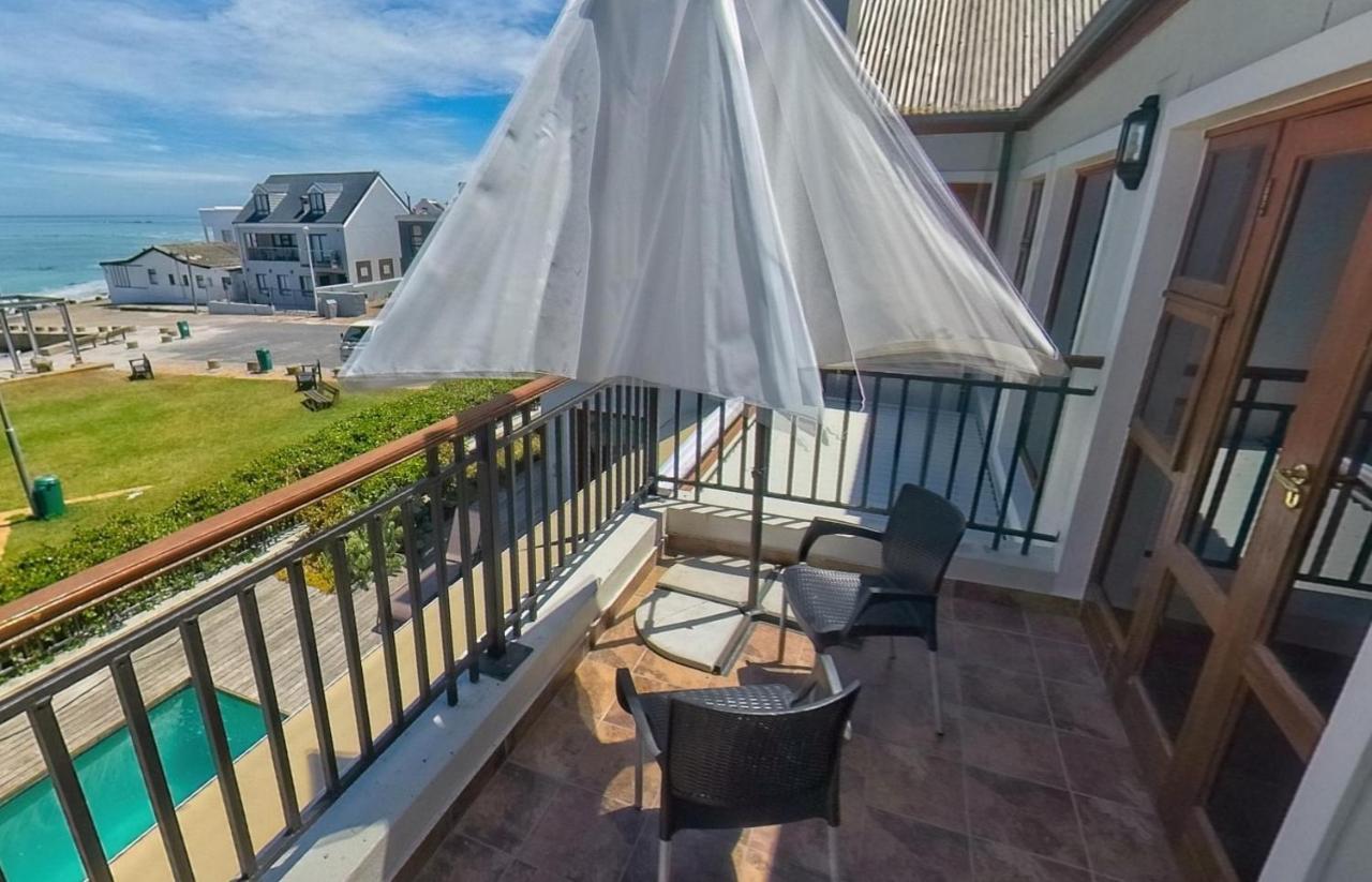 Blaauw Village Guest House Bloubergstrand Luaran gambar